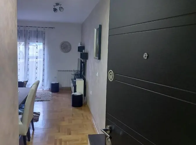 아파트 Vukan Petica